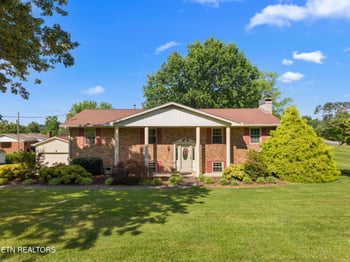 4590 Brockland Dr, Morristown, TN 37813