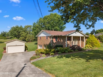 4590 Brockland Dr, Morristown, TN 37813