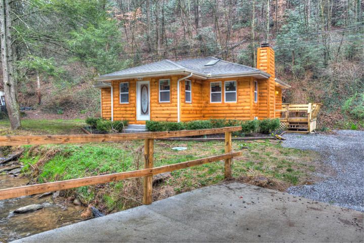 460 King Branch Rd, Sevierville, TN 37876
