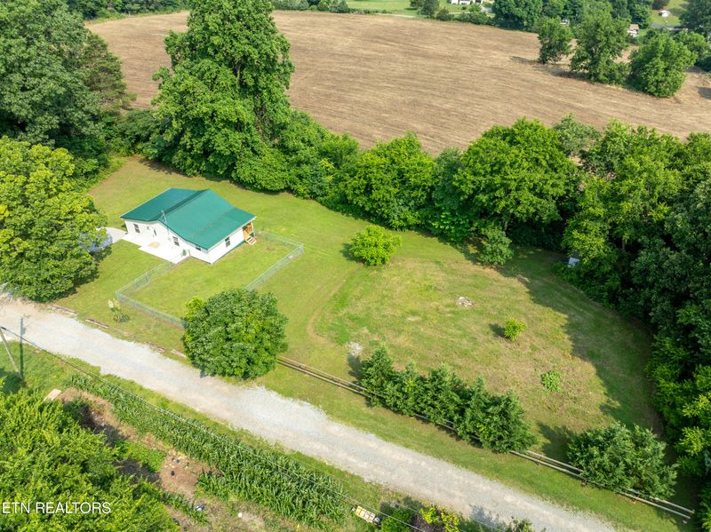460 Lee Shirley Rd, Greenback, TN 37742