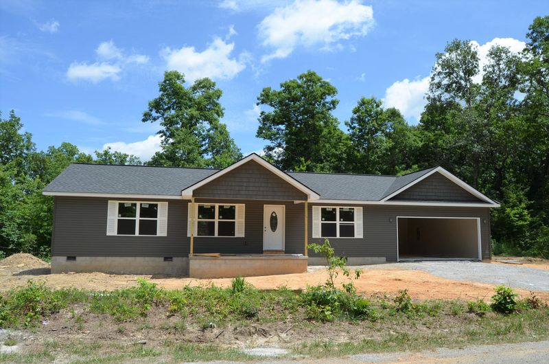 460 Little John Loop, Crossville, TN 38555