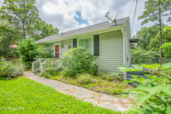 4605 Buffat Mill Rd, Knoxville, TN 37914