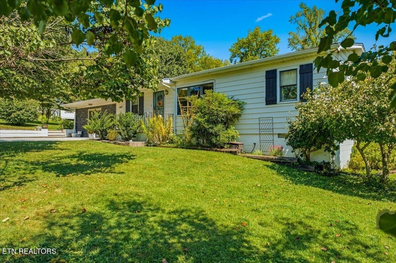 4607 Josephine Rd, Knoxville, TN 37918