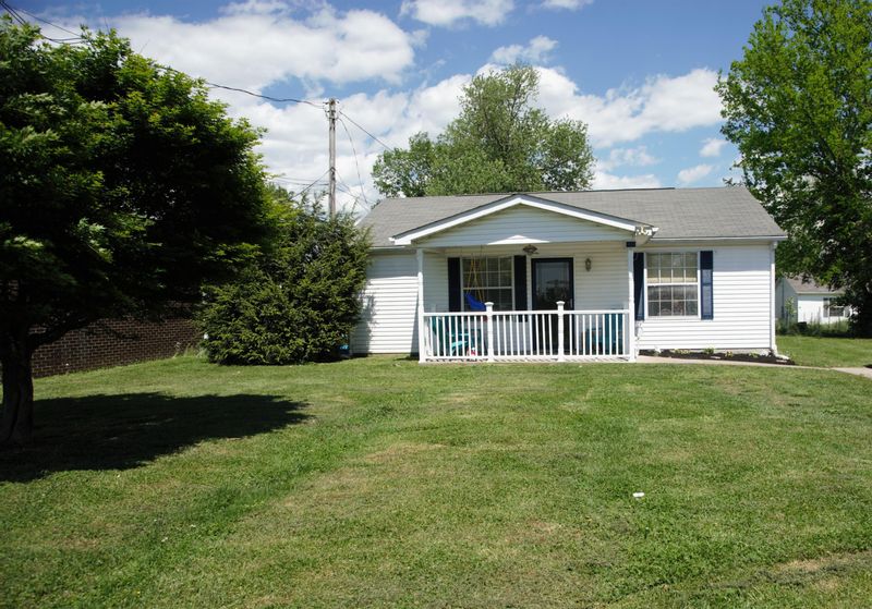 4608 Coster Rd, Knoxville, TN 37912