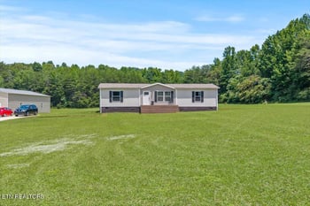 461 County Road 442, Athens, TN 37303