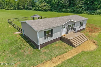 461 County Road 442, Athens, TN 37303