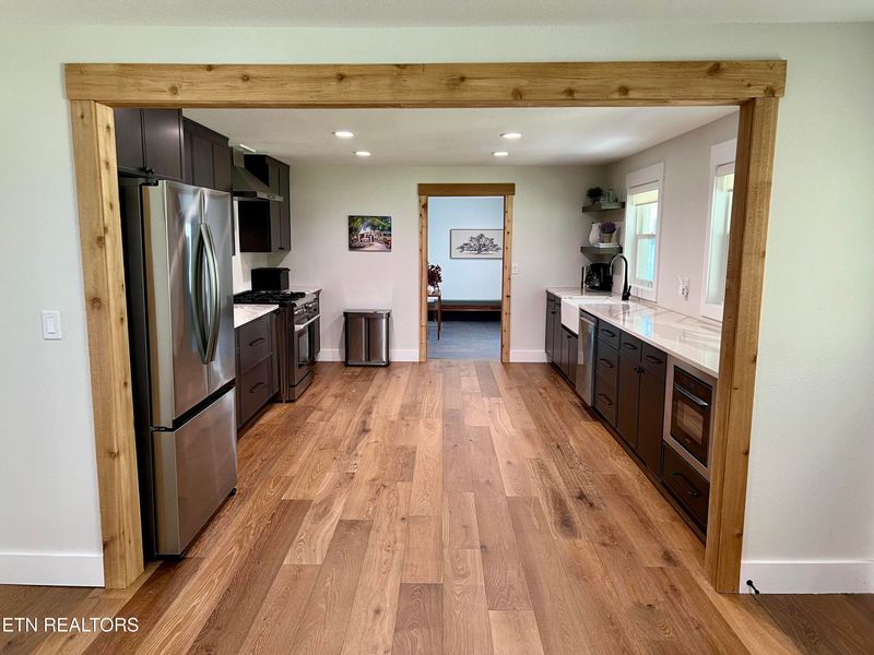 461 John Myers Rd, Crossville, TN 38572