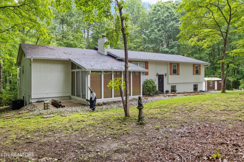 461 Old Poplar Springs Rd, Kingston, TN 37763