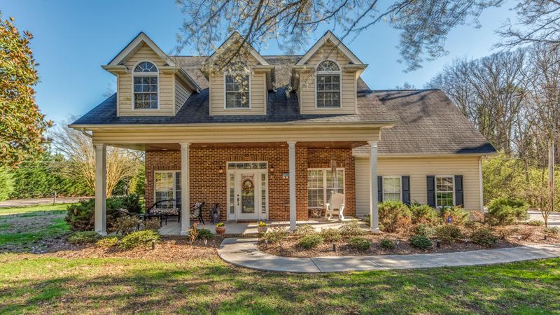 4610 Fulton Dr, Knoxville, TN 37918