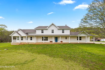 4611 Nails Creek Rd, Rockford, TN 37853