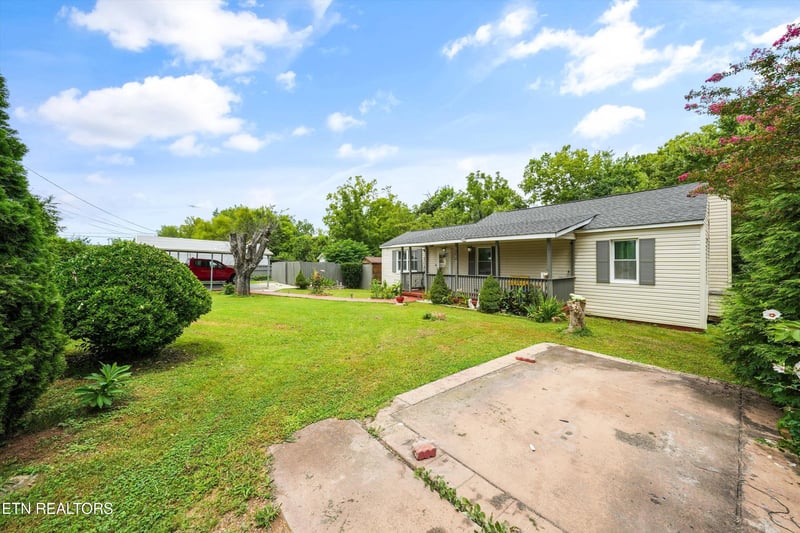 4618 Central View Rd, Knoxville, TN 37912