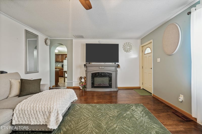 4618 Central View Rd, Knoxville, TN 37912