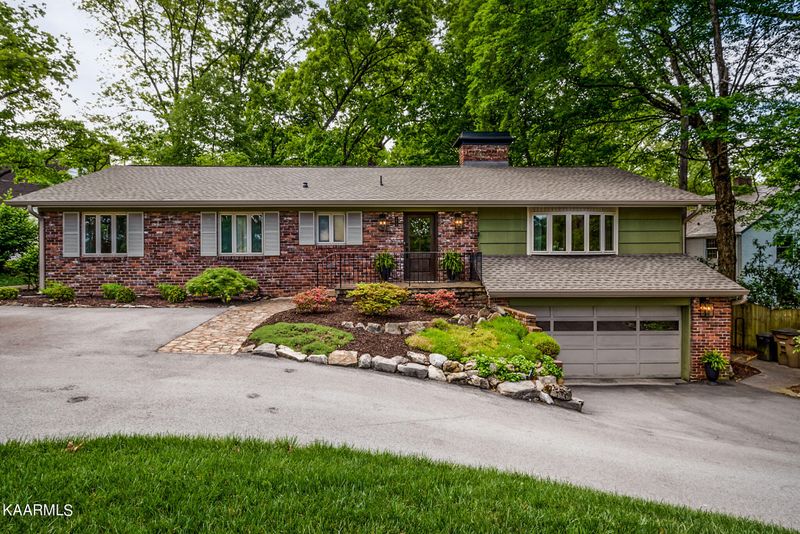 4618 Lyons View Pike, Knoxville, TN 37919