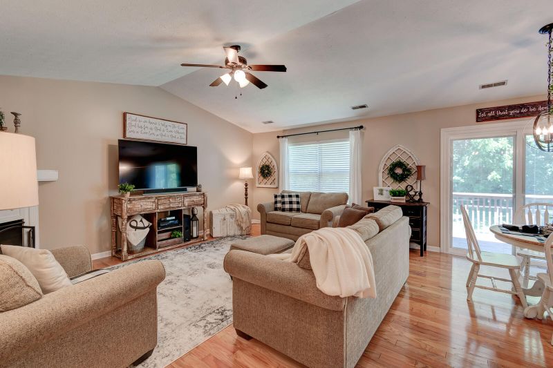 4619 Daisy Mae Ln, Knoxville, TN 37938