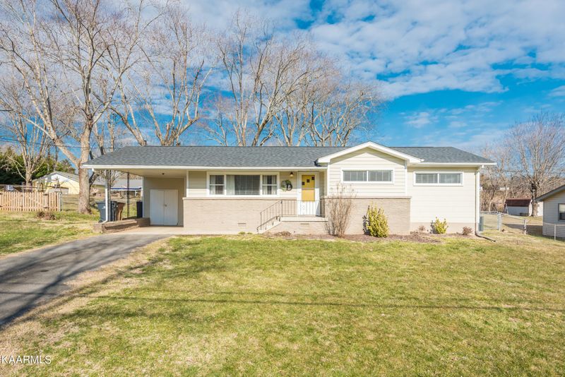 4625 Corbitt Dr, Knoxville, TN 37917