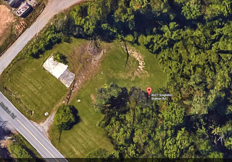 4627 Singleton Station Rd, Louisville, TN 37777