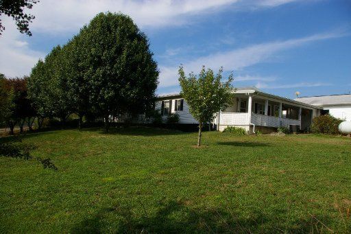 4630 Salem Rd, Greenback, TN 37742