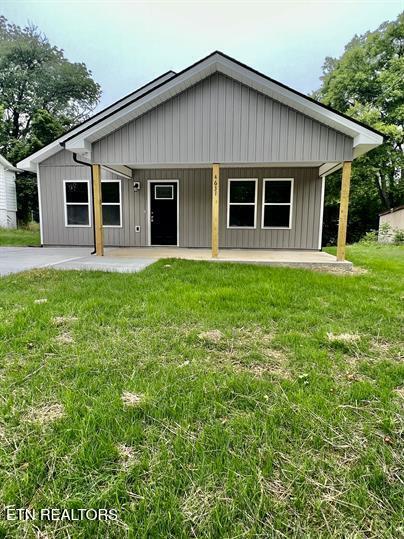 4631 Harsch St, Knoxville, TN 37920