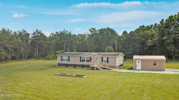 464 Lewis Loop, Sparta, TN 38583