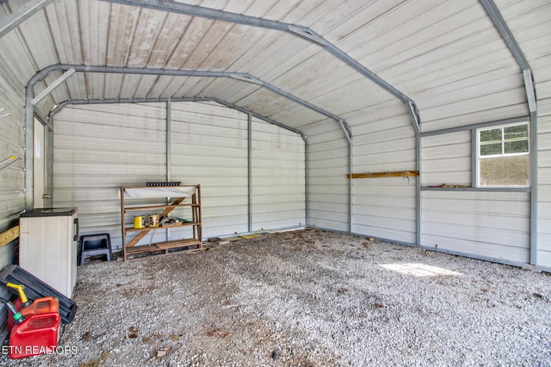 464 Lewis Loop, Sparta, TN 38583