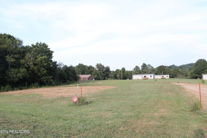 464 S Amhurst Pl, Englewood, TN 37329
