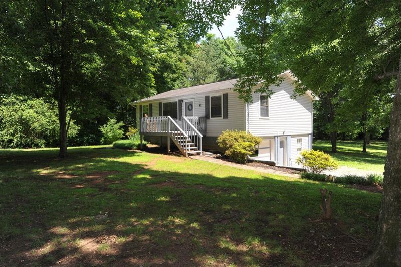 4644 Morganton Rd, Maryville, TN 37801