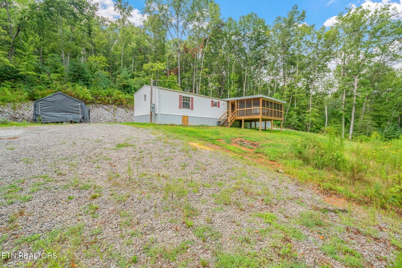 465 Rankin Chapel Rd, Oakdale, TN 37829