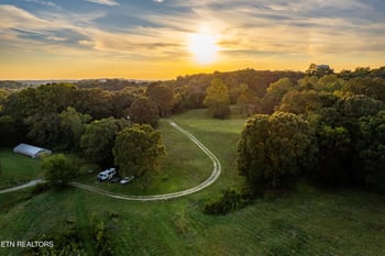 4651 N Wildwood Rd, Maryville, TN 37804