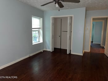 4656 Singleton Station Rd, Louisville, TN 37777