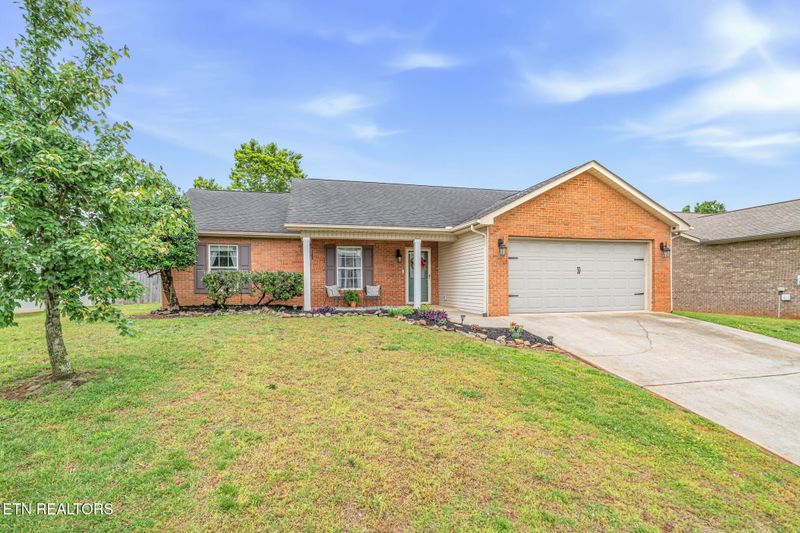 466 Mill Creek Dr, Loudon, TN 37774
