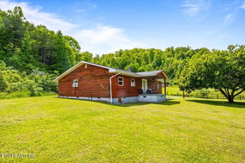 4662 Baker Hwy, Huntsville, TN 37756