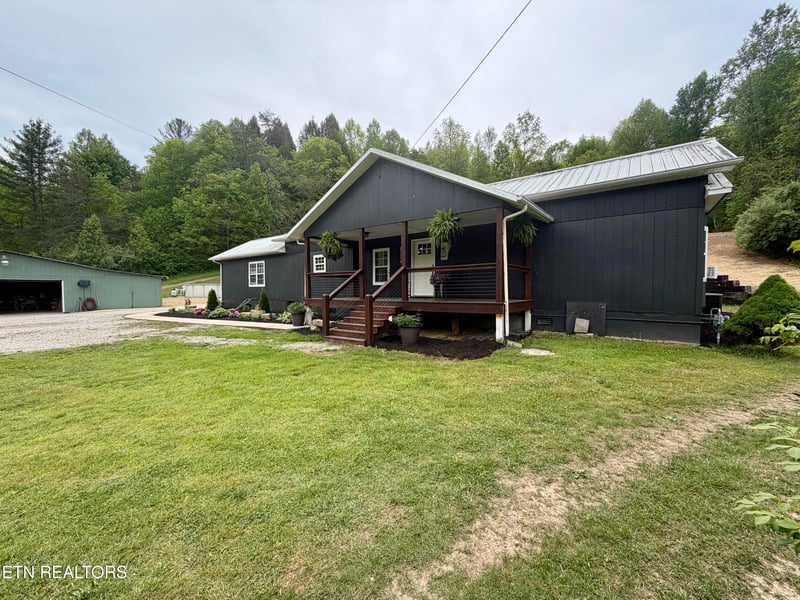 4668 Baker Hwy, Huntsville, TN 37756