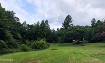 468 Easter Ln, Lafollette, TN 37766
