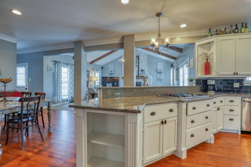 468 Mahoney Rd, Oliver Springs, TN 37840
