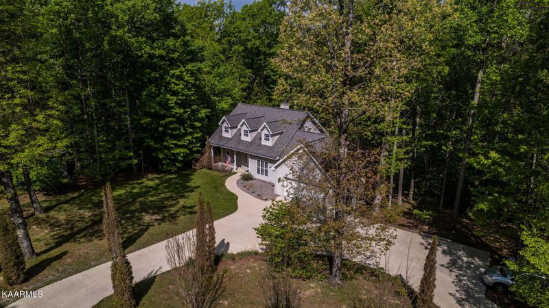 469 E Cove, Monterey, TN 38574