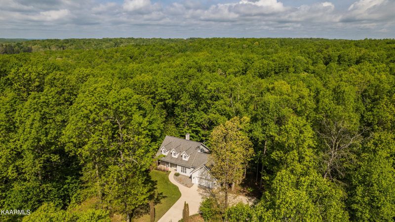 469 E Cove, Monterey, TN 38574