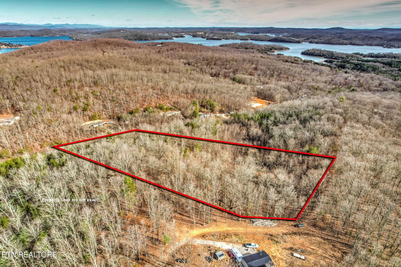 470 Clara Mae Dr, Rockwood, TN 37854