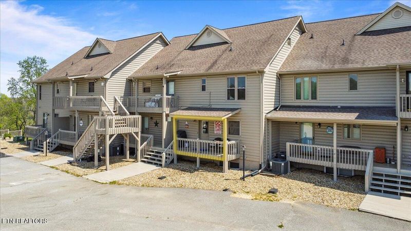 470 Deerfield Ldg #5, Lafollette, TN 37766