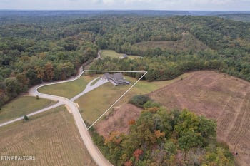 4700 Honey Creek Loop Rd, Robbins, TN 37852