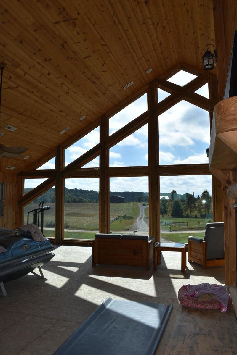 4700 Honey Creek Rd, Robbins, TN 37852