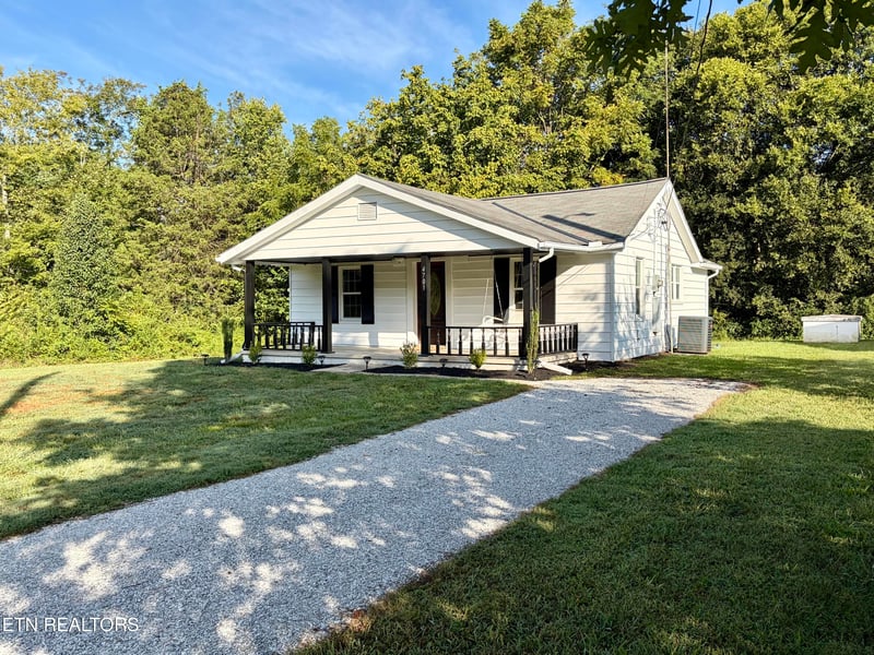 4701 Daystar Ln, Knoxville, TN 37918