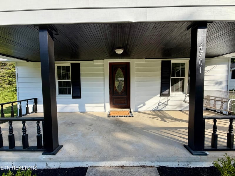 4701 Daystar Ln, Knoxville, TN 37918