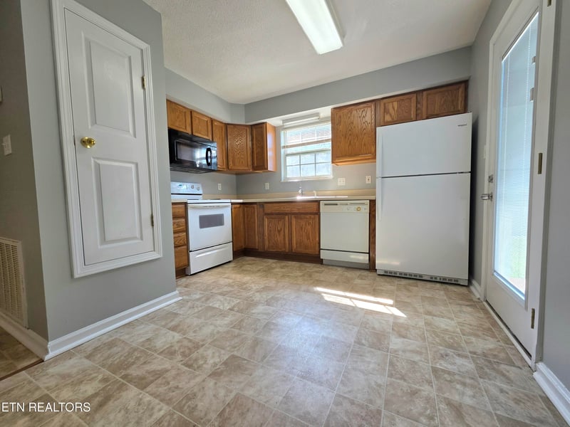 4701 Scepter Way, Knoxville, TN 37912