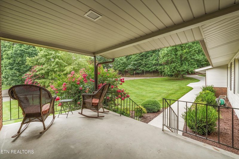 4704 Simona Rd, Knoxville, TN 37918