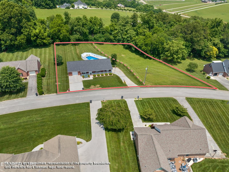 4705 E Hampton Blvd, Morristown, TN 37813