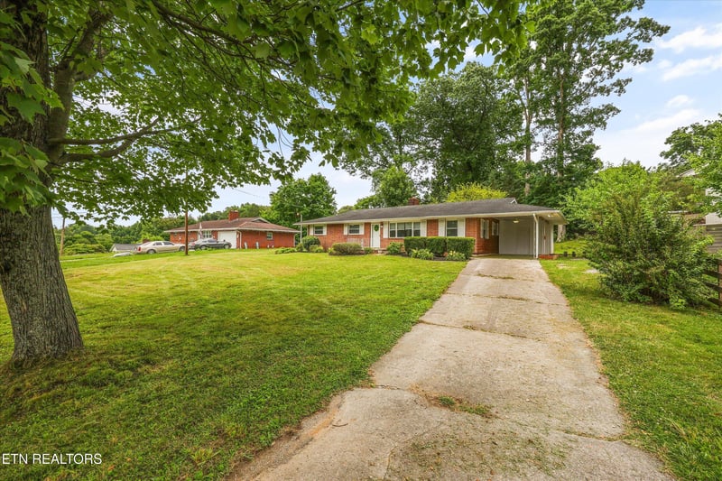 4706 Mildred Dr, Knoxville, TN 37914