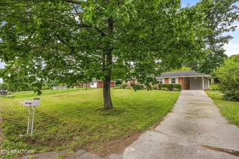 4706 Mildred Dr, Knoxville, TN 37914