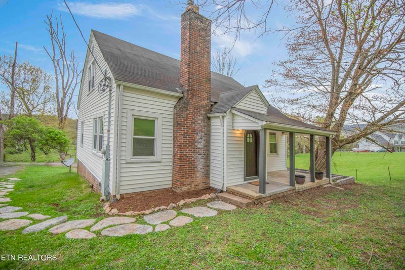 4708 Luttrell Rd, Knoxville, TN 37918