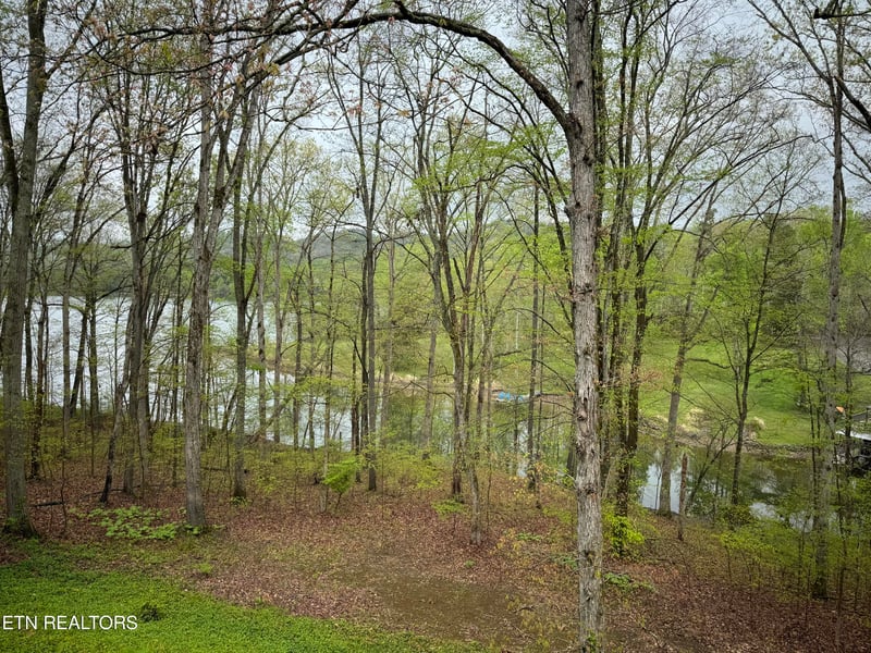 4709 Guinn Rd, Knoxville, TN 37931