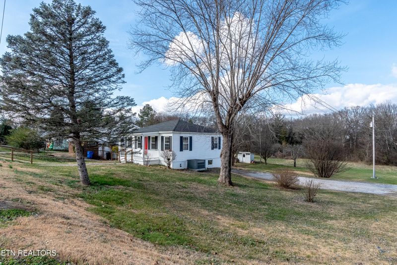 471 E Lincoln Rd, Alcoa, TN 37701